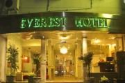 Hotel Everest